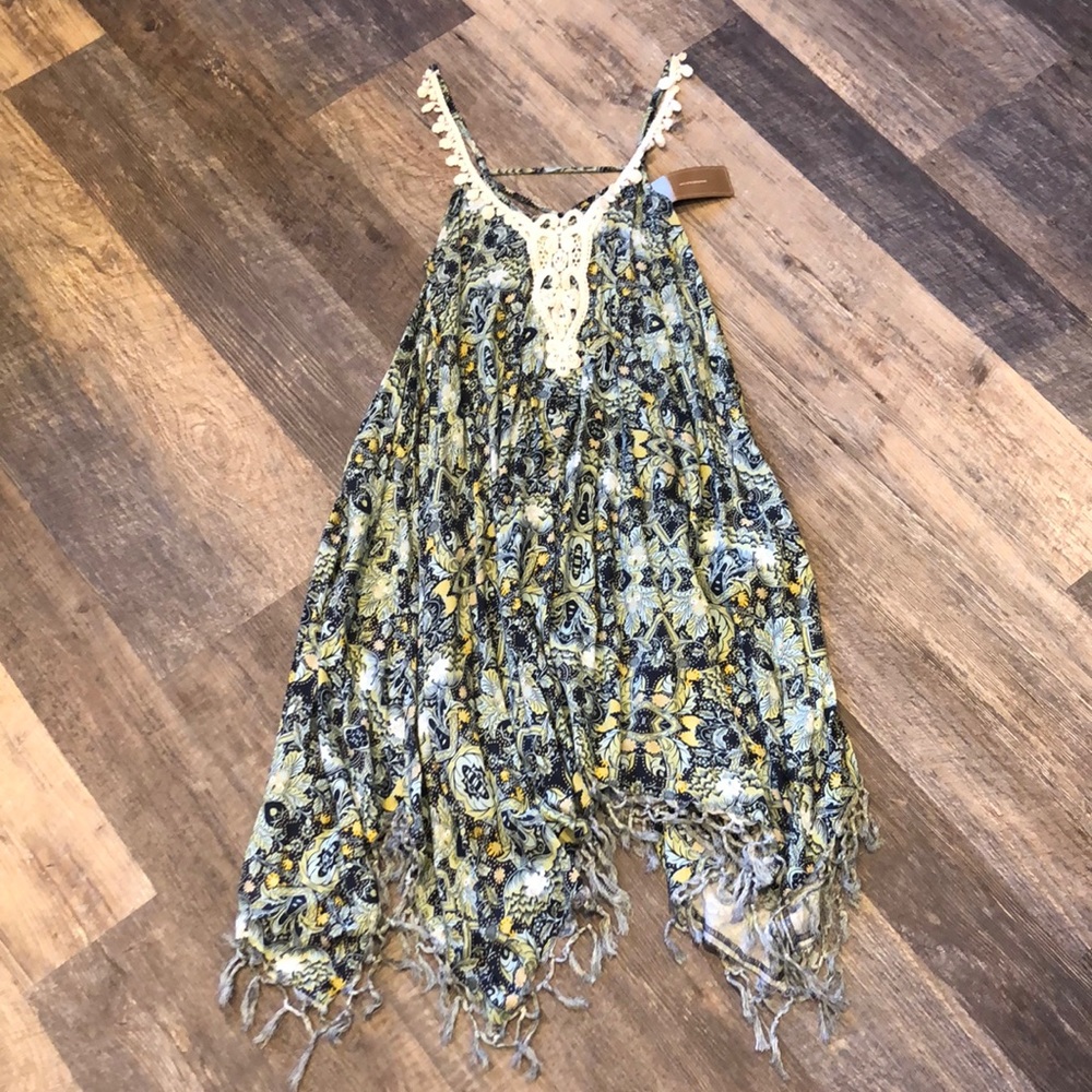 🌼Flowy Mid-length Dress🌼